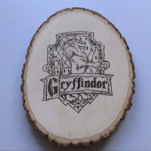 HP 🎉NWT Gryffindor Wall Decor